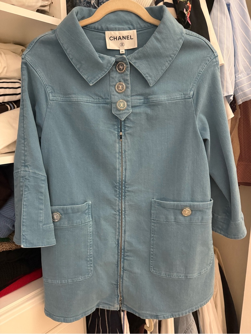 CHANEL double sided zipper Light Blue Denim Jacket with Signature Buttons Fr34